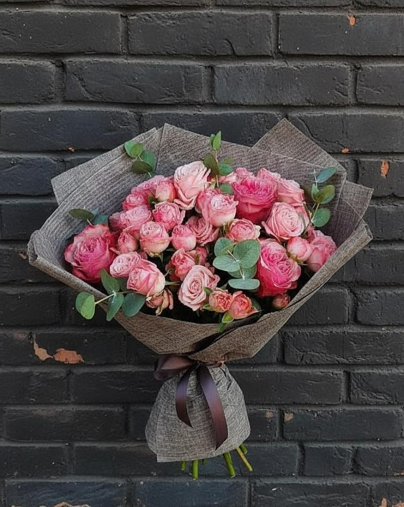 Букет цветов из: Розы в Селижарово