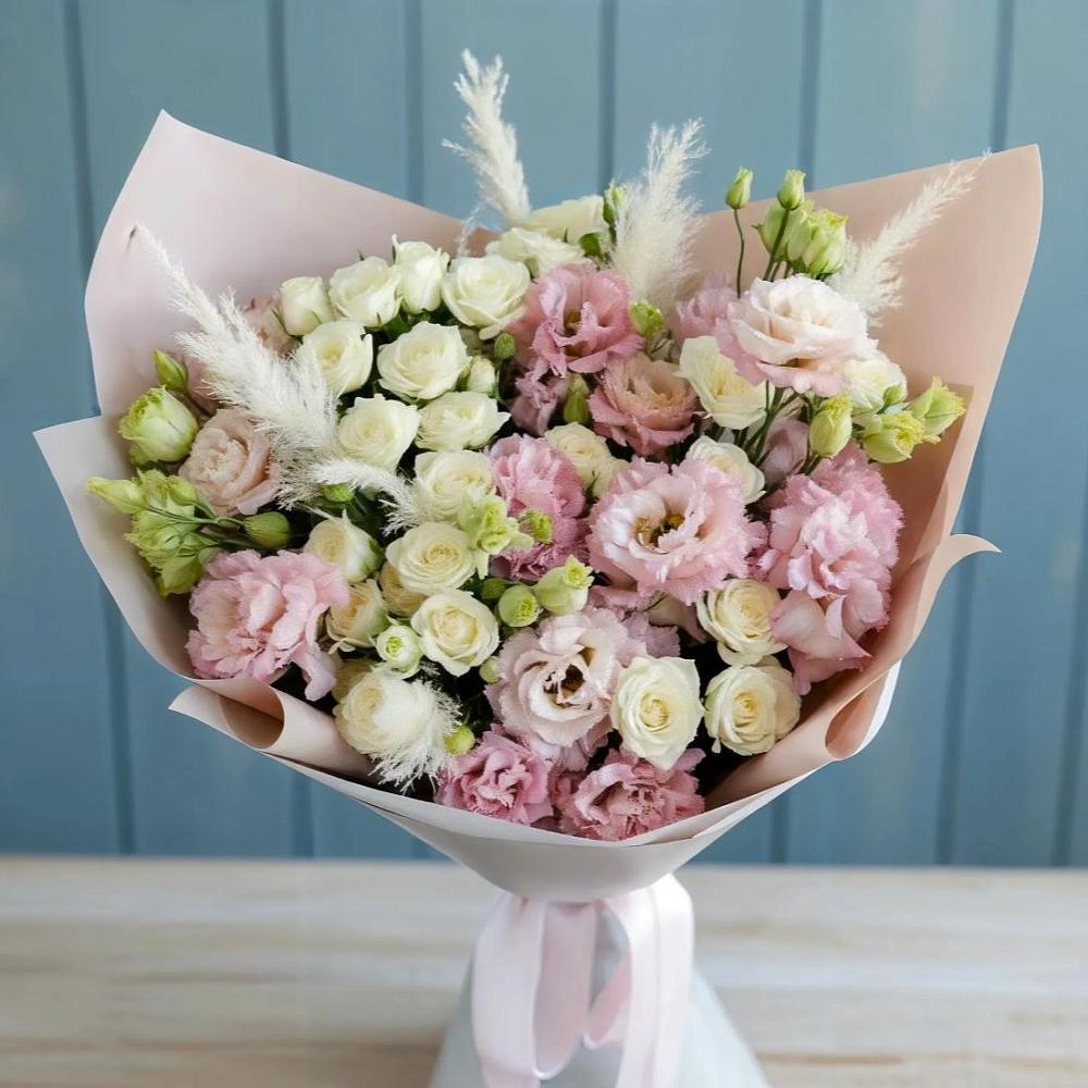 Букет цветов из: Альстромерии и Розы в Селижарово