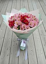 Букет цветов из:  Альстромерии #REPLACE_PRED# Селижарово