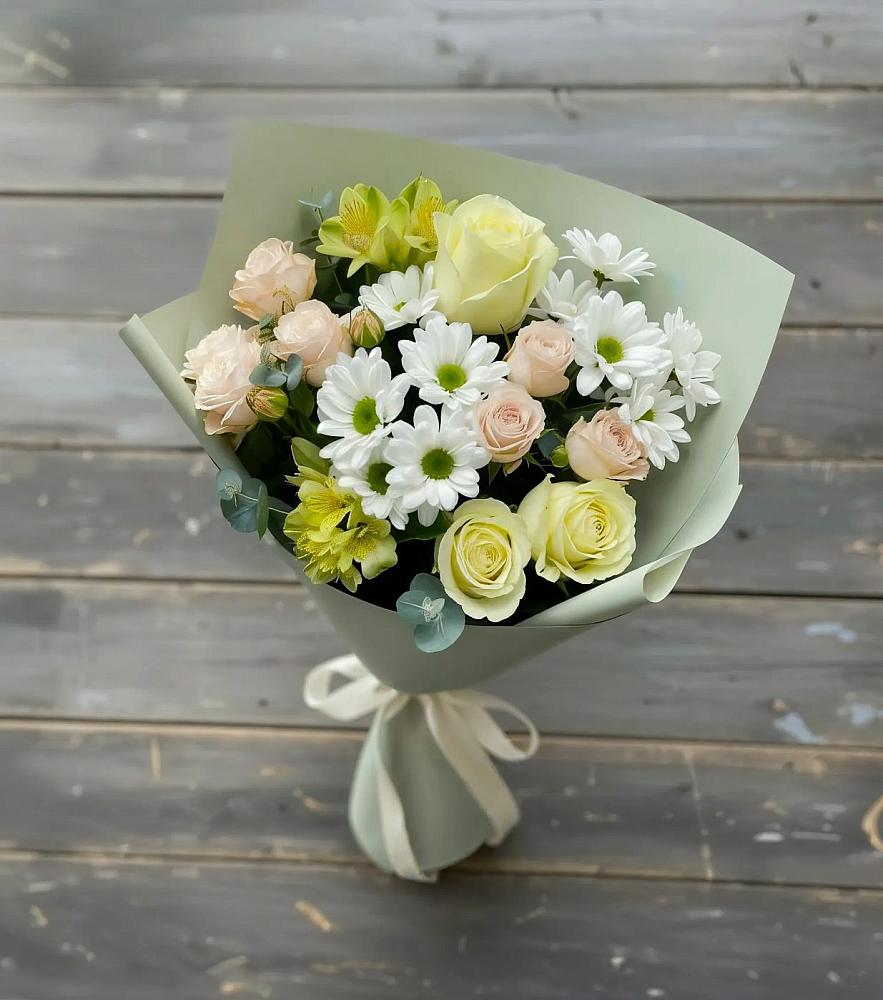 Букет цветов из: Альстромерии, Розы и Хризантемы в Селижарово