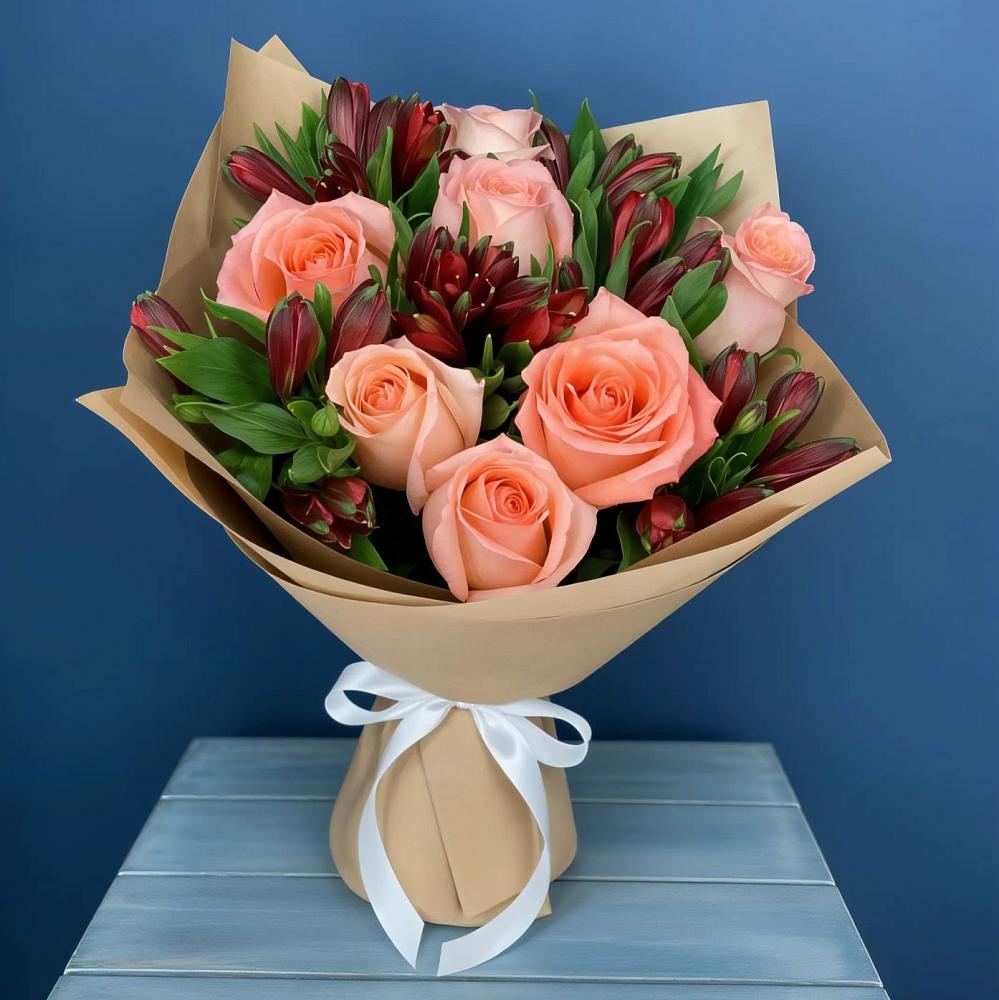 Букет цветов из: Розы и Альстромерии в Селижарово