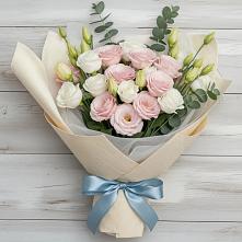 Букет цветов из:  Лизиантусы в Селижарово