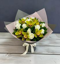 Букет цветов из:  Орхидеи и Розы в Селижарово