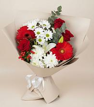 Букет цветов из:  Розы, Хризантемы, Герберы и Лилии в Селижарово