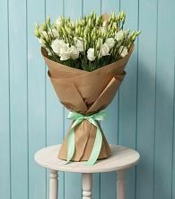 Букет цветов из:  Лизиантусы в Селижарово