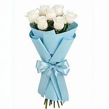 Букет 7 белых роз Проуд в Селижарово