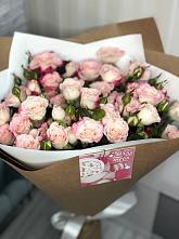 Букет цветов из:  Розы в Селижарово