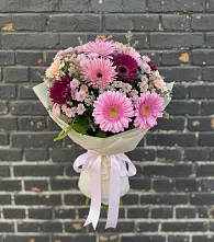 Букет цветов из:  Герберы и Хризантемы в Селижарово