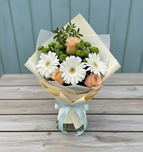 Букет цветов из:  Герберы, Розы и Хризантемы в Селижарово