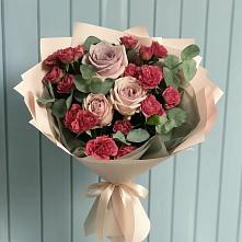 Букет цветов из:  Гвоздики и Розы в Селижарово