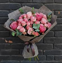 Букет цветов из:  Розы в Селижарово
